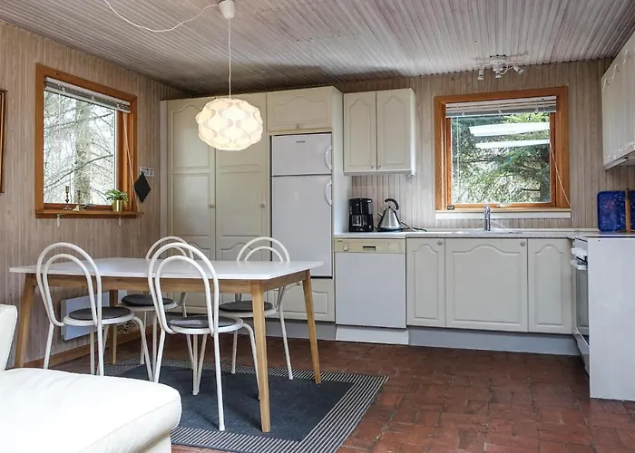 Feriehus 2 Bedroom Gorgeous In